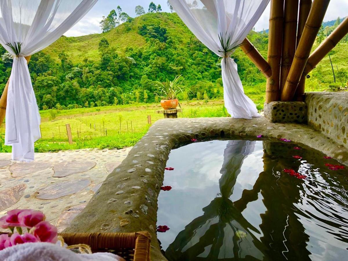 Glamping La Herradura Santa Rosa de Cabal Eksteriør billede