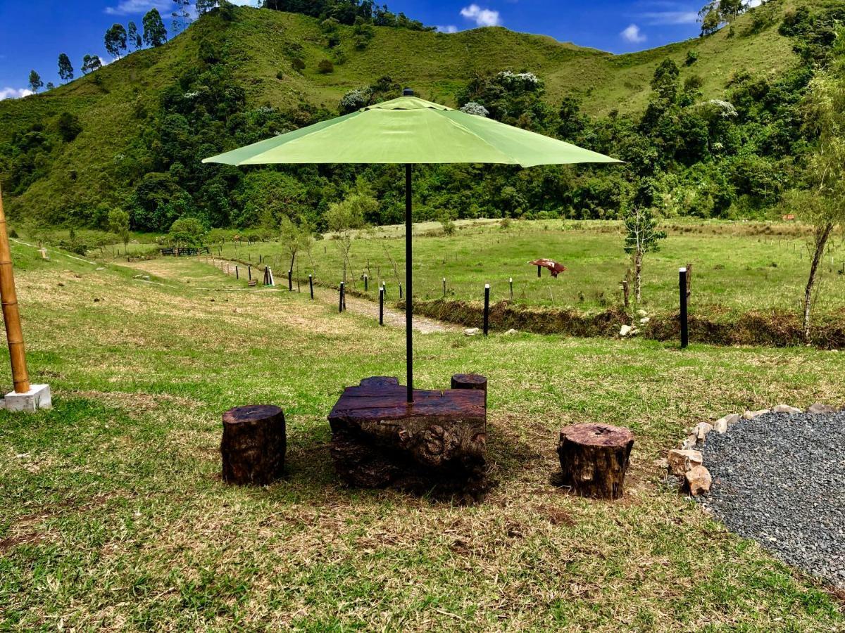 Glamping La Herradura Santa Rosa de Cabal Eksteriør billede